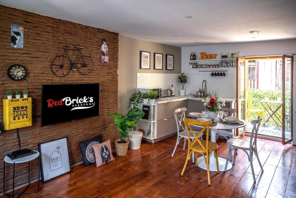 Redbrick'S Bergerac, Au Coeur Du Centre Historique Appartement Buitenkant foto
